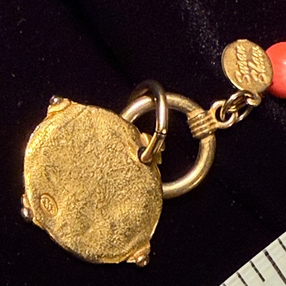 Susan Shaw Gold Bee Intaglio & Coral Bead Bracelet NWOT - Picture 6 of 17